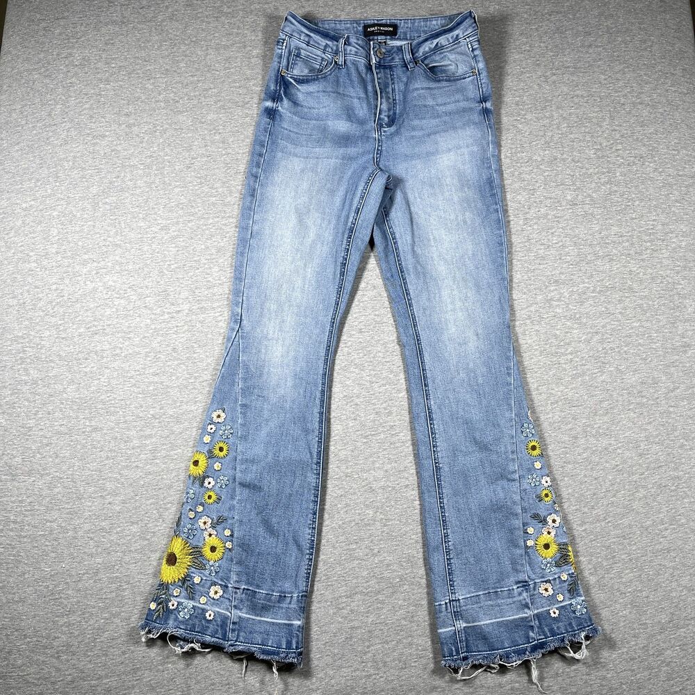 Ashley Mason Jeans Womens 7/28 Blue Flared Mid Rise Light Wash Embroidered